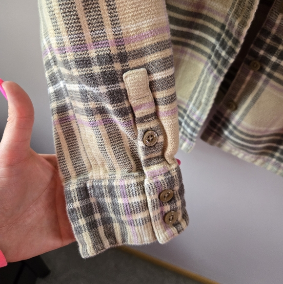 Patagonia Organic Cotton Flannel Shirt - Lilac & Tan Plaid - Picture 5 of 9